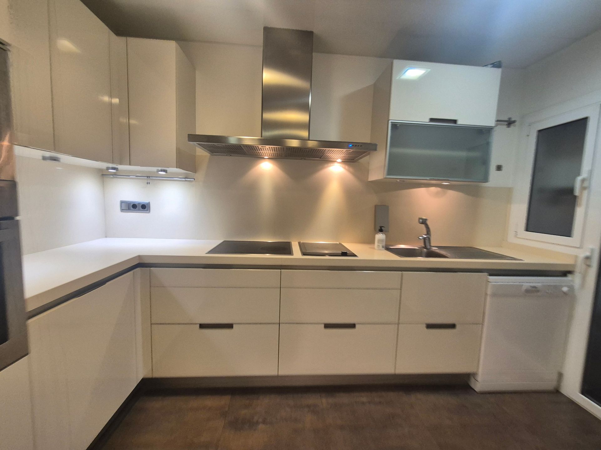 Venta: piso alto con balcon · Foto 16