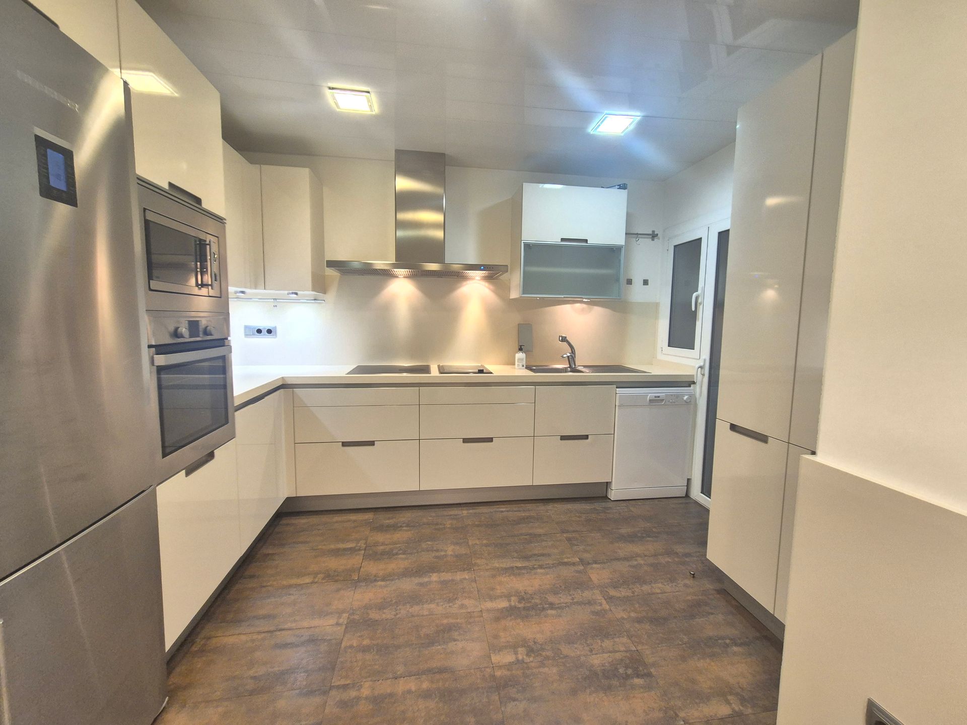 Venta: piso alto con balcon · Foto 17
