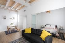 casita loft en les corts con terraza OFF MARKET