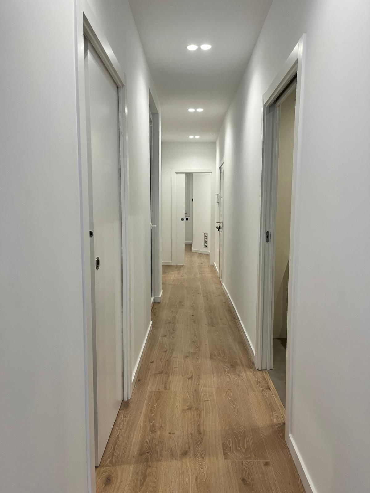 Venta: Bajo con terraza en Sants · Foto 11