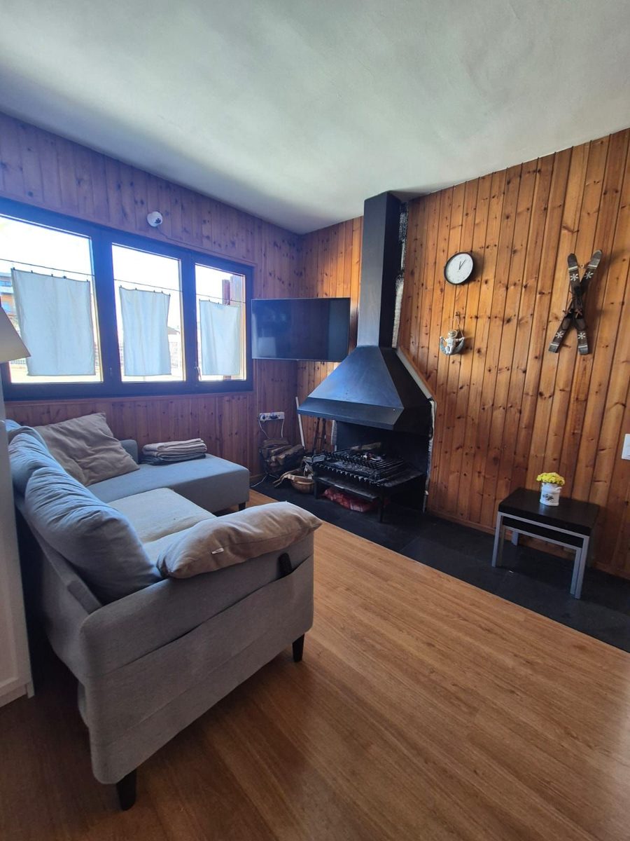 Venta: Piso en Alp con terraza y parking