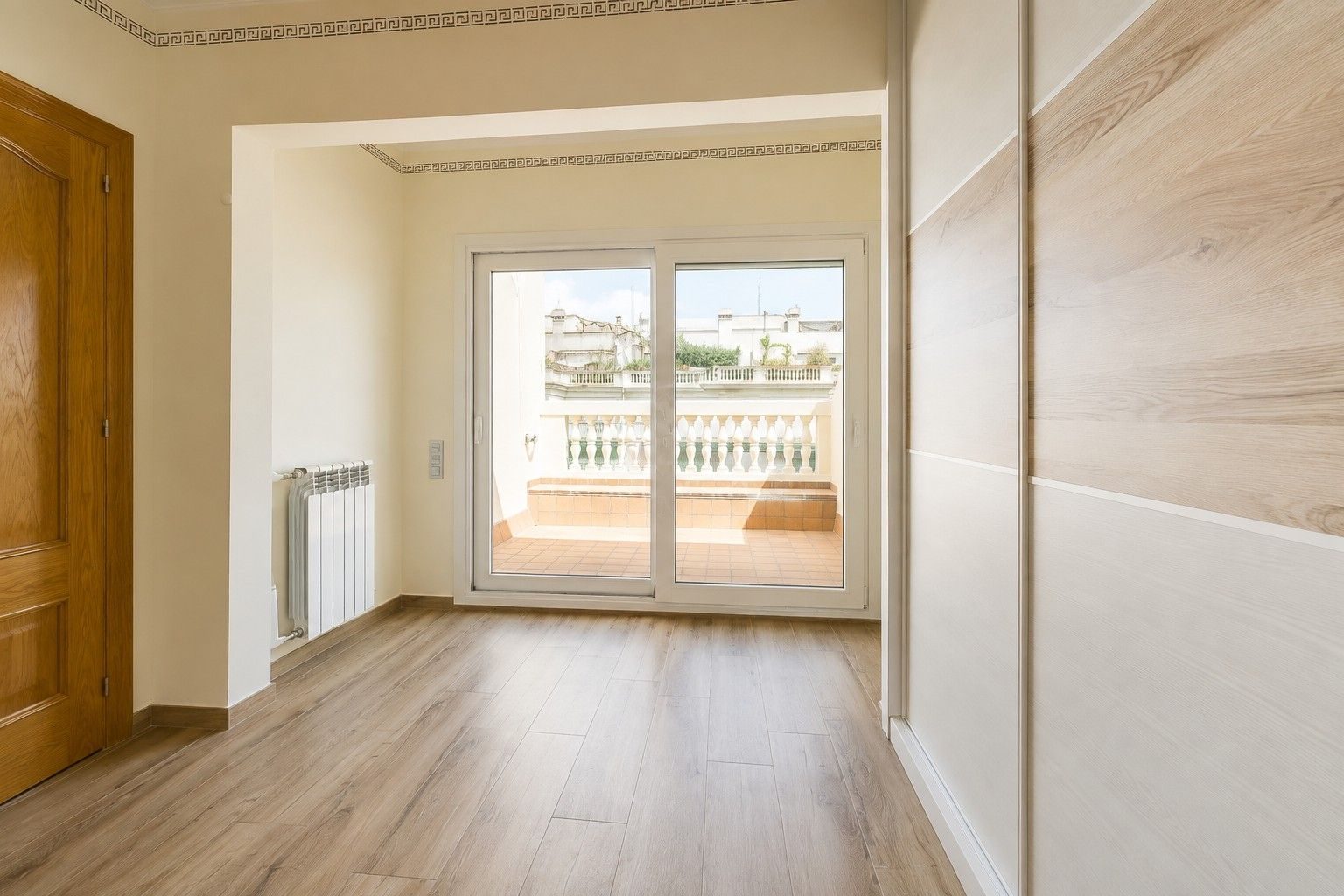 Venta: Piso con terraza  en Les Corts