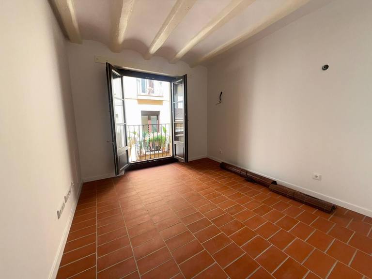 Venta: Piso reformado en el Gótic