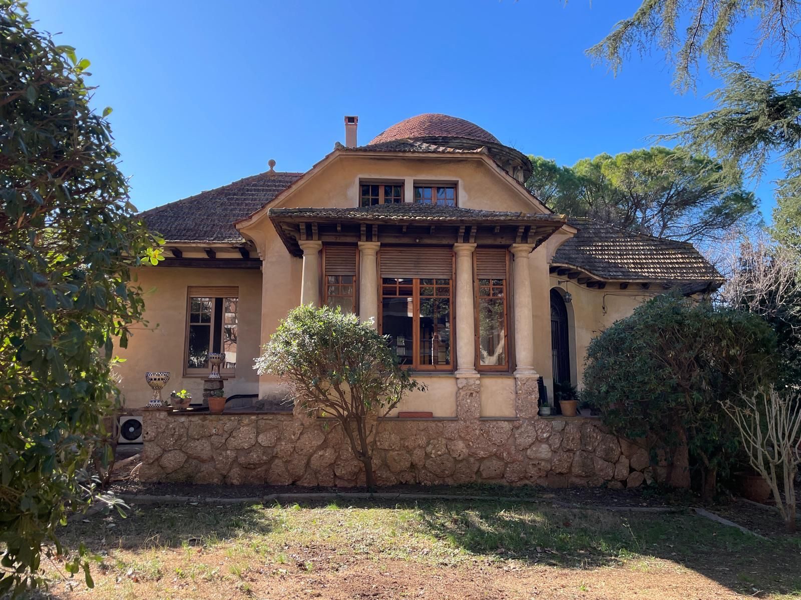 Venta: casa histórica en sant cugat
