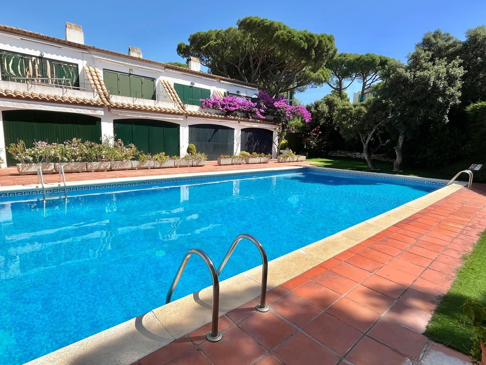 Venta: apartamento en calella de palafrugell