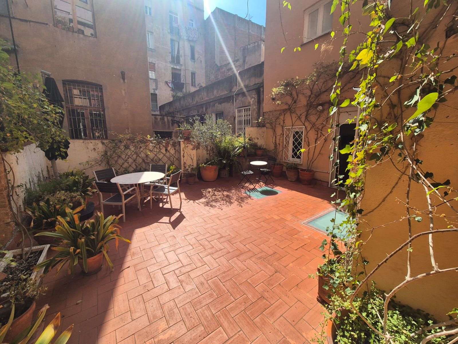Venta: Piso con terraza  en Sant Pere mes alt OFF MARKET · Foto 5