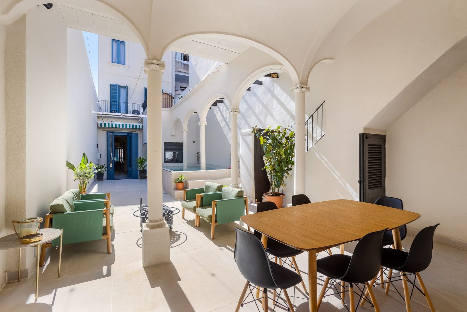 Venta: Casa de pueblo completamente reformada en Masnou