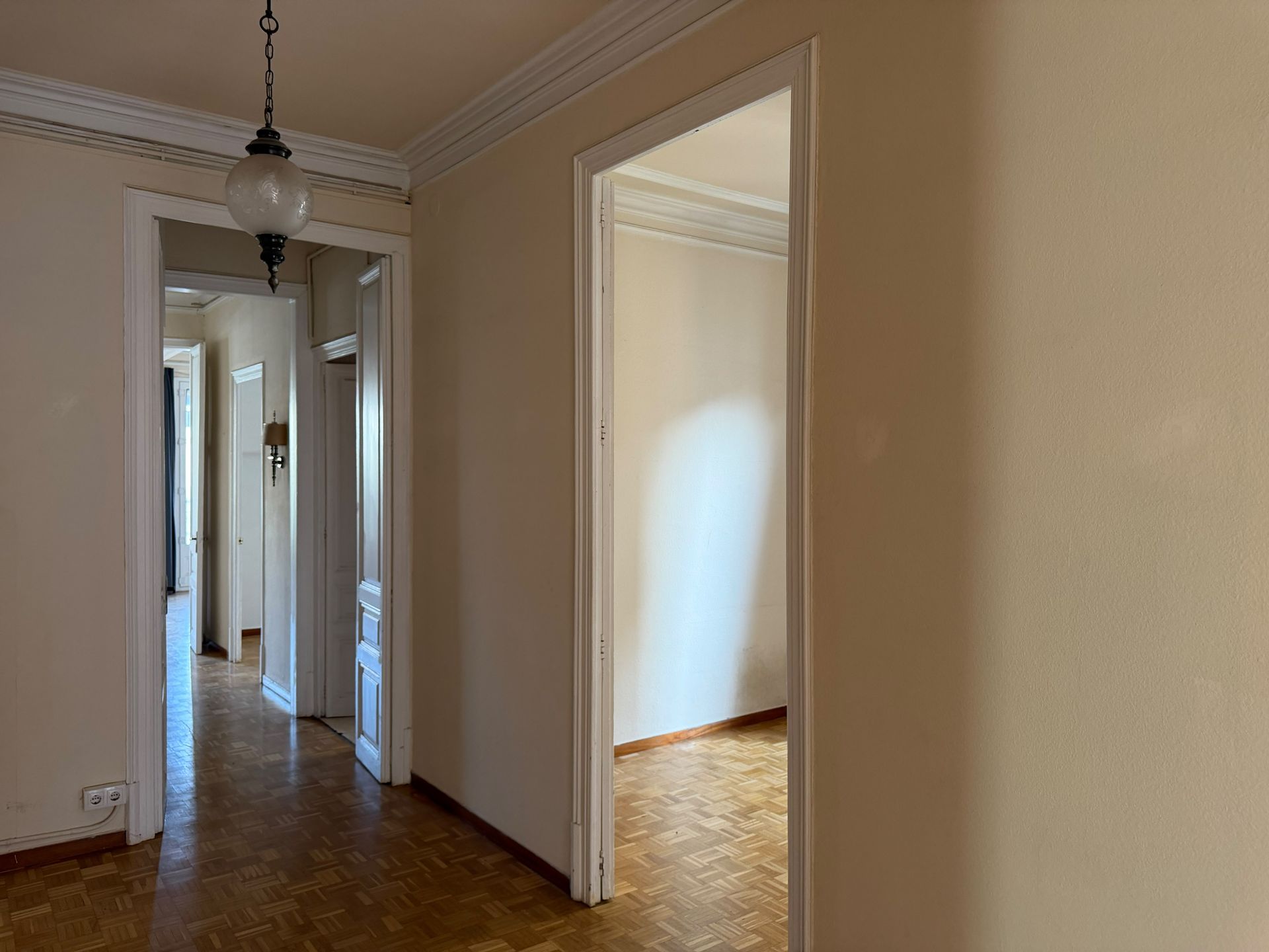 Venta: piso a 3 vientos entre rambla Cataluña y paseo gracia · Foto 14