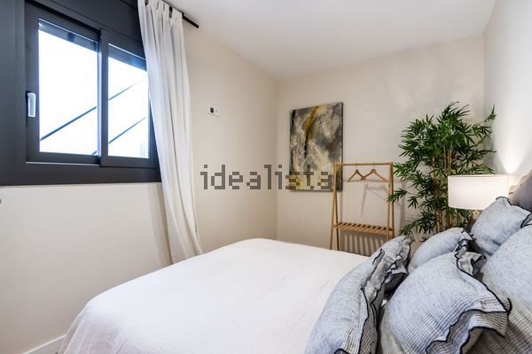 Chalet adosado en Calle del Bruc, 155, Ca n'Aurell, Terrassa · Foto 4