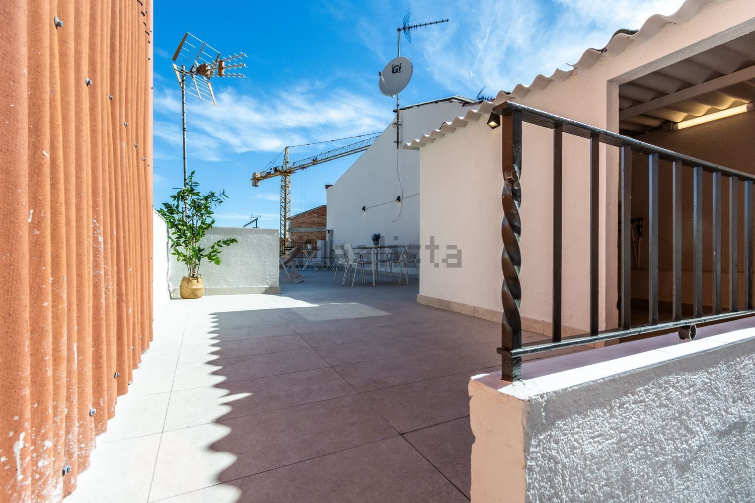 Chalet adosado en Calle del Bruc, 155, Ca n'Aurell, Terrassa · Foto 47