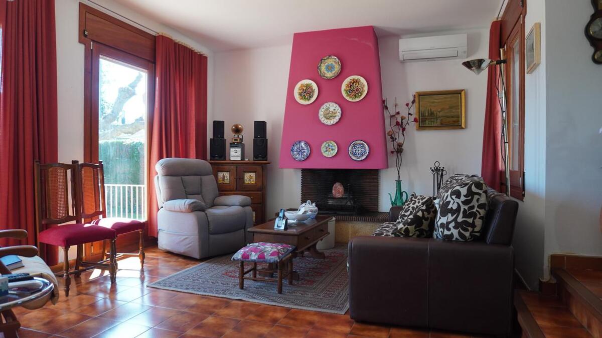 Casa amb jardí a sant esteve · Foto 6