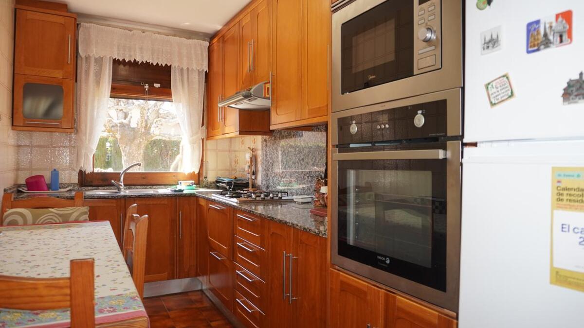 Casa amb jardí a sant esteve · Foto 12