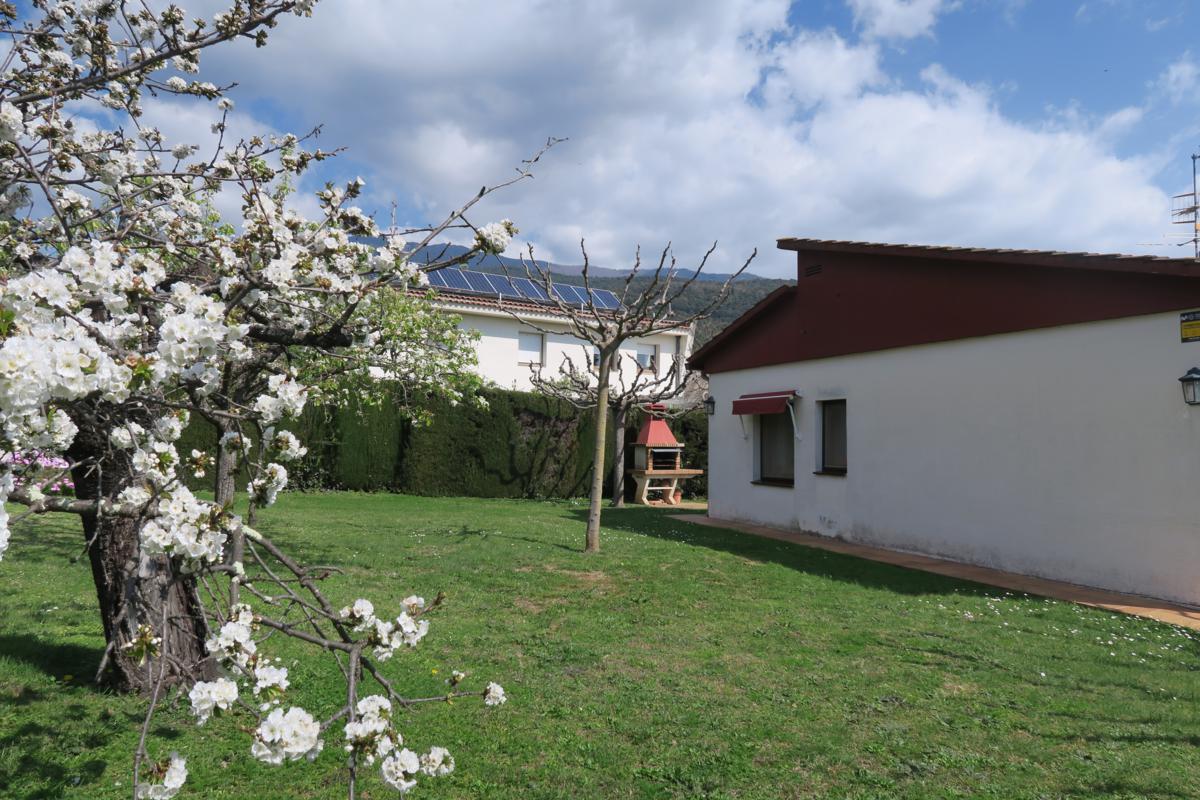 Casa amb jardí a sant esteve · Foto 41