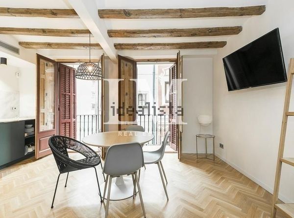 Piso en Calle de Santa Anna, El Gòtic, Barcelona · Foto 2