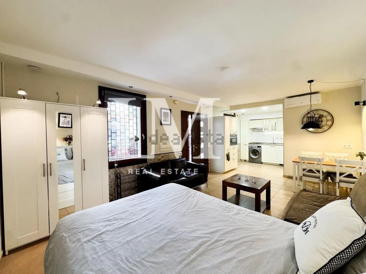 Estudio en Calle de Sant Miquel, La Barceloneta, Barcelona · Foto 8