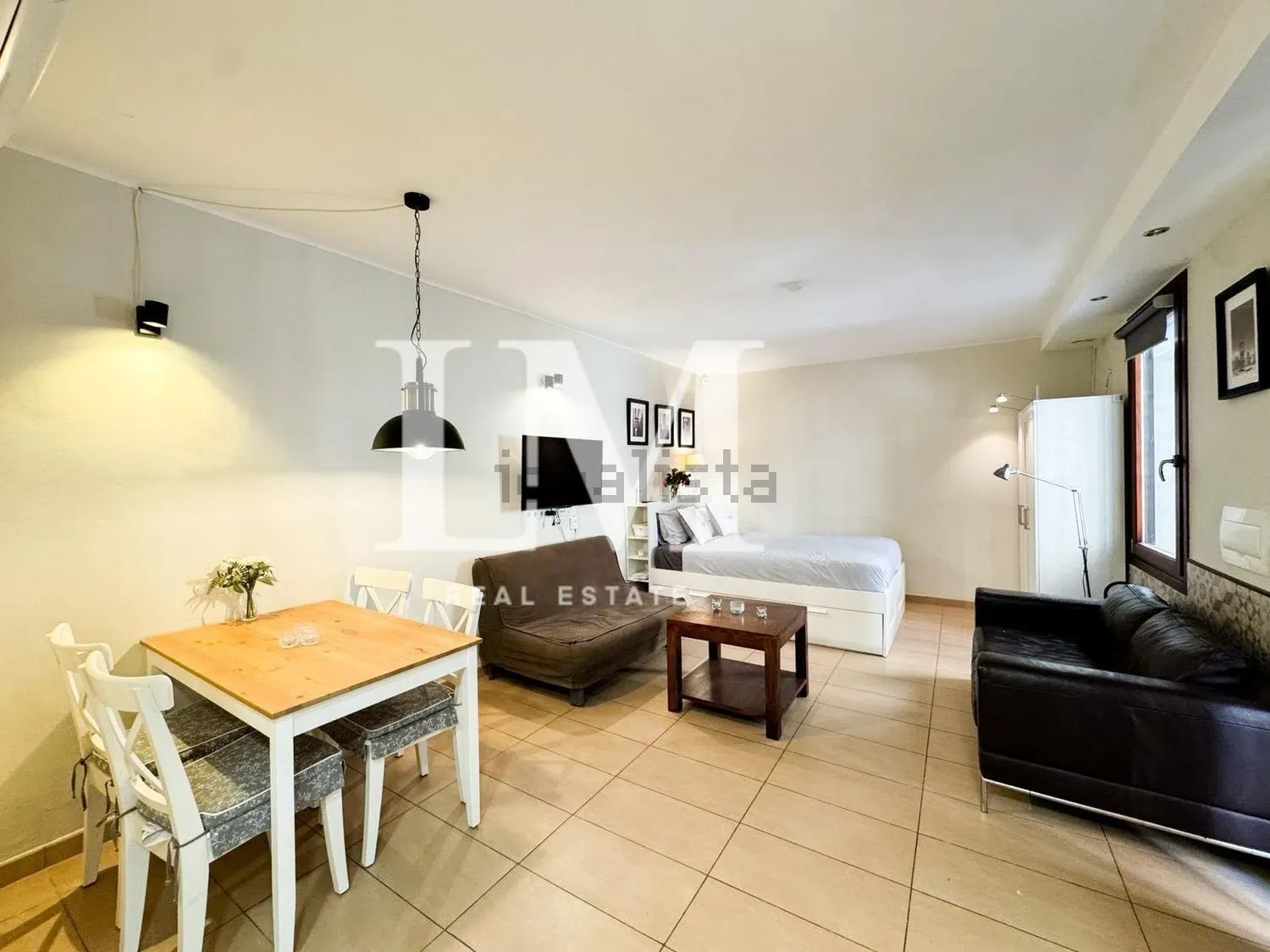 Estudio en Calle de Sant Miquel, La Barceloneta, Barcelona · Foto 13