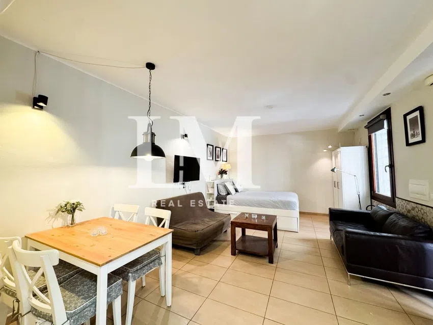 Estudio en Calle de Sant Miquel, La Barceloneta, Barcelona · Foto 1