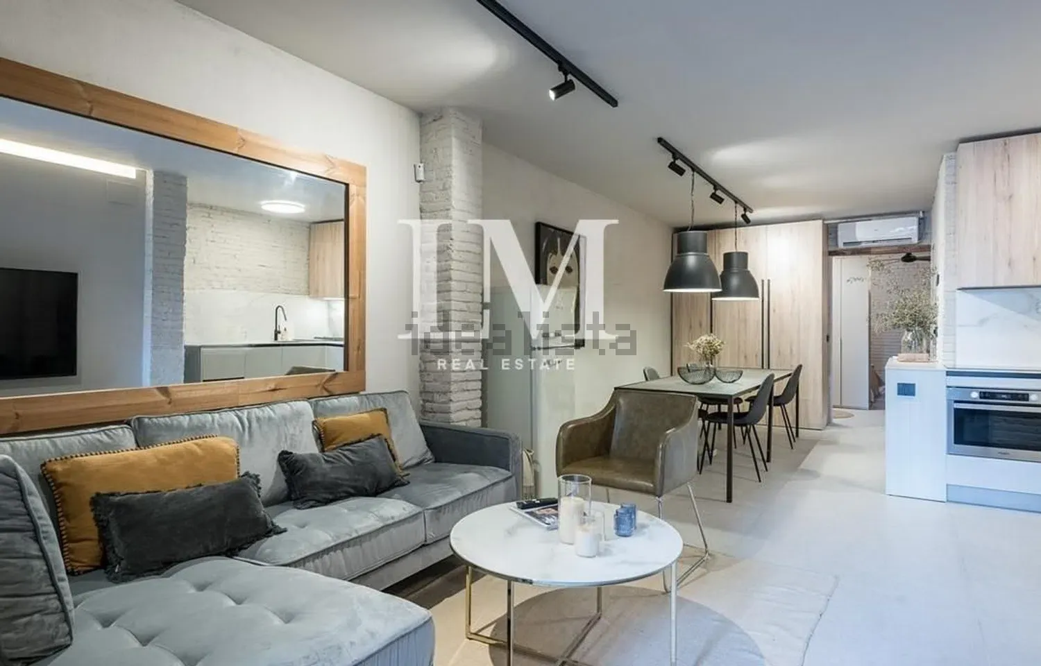 Estudio en Calle del Taulat, El Poblenou, Barcelona · Foto 7